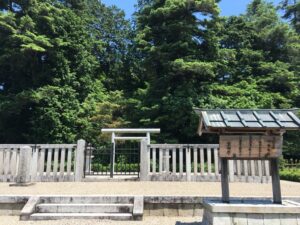桓武天皇の前の天皇光仁天皇とは何した人？いつから即位？エピソード、家系図などわかりやすく | GARAN